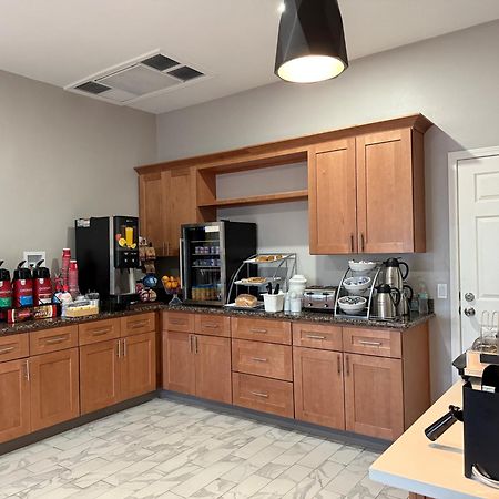 Days Inn By Wyndham Kenner/New Orleans Airport South 外观 照片