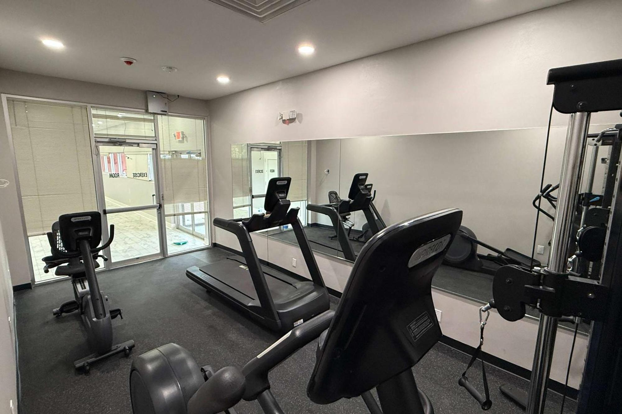 Days Inn By Wyndham Kenner/New Orleans Airport South 外观 照片