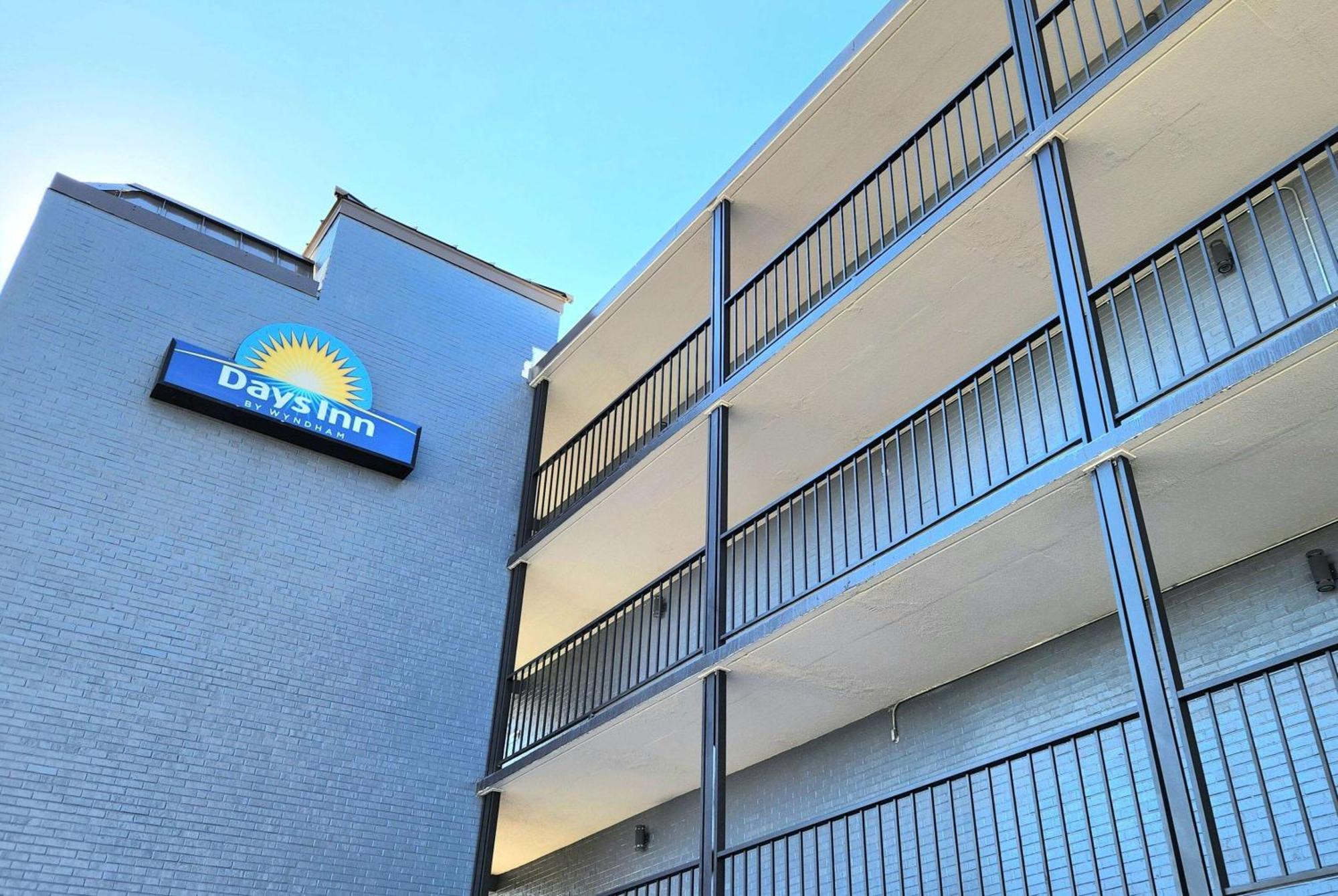 Days Inn By Wyndham Kenner/New Orleans Airport South 外观 照片