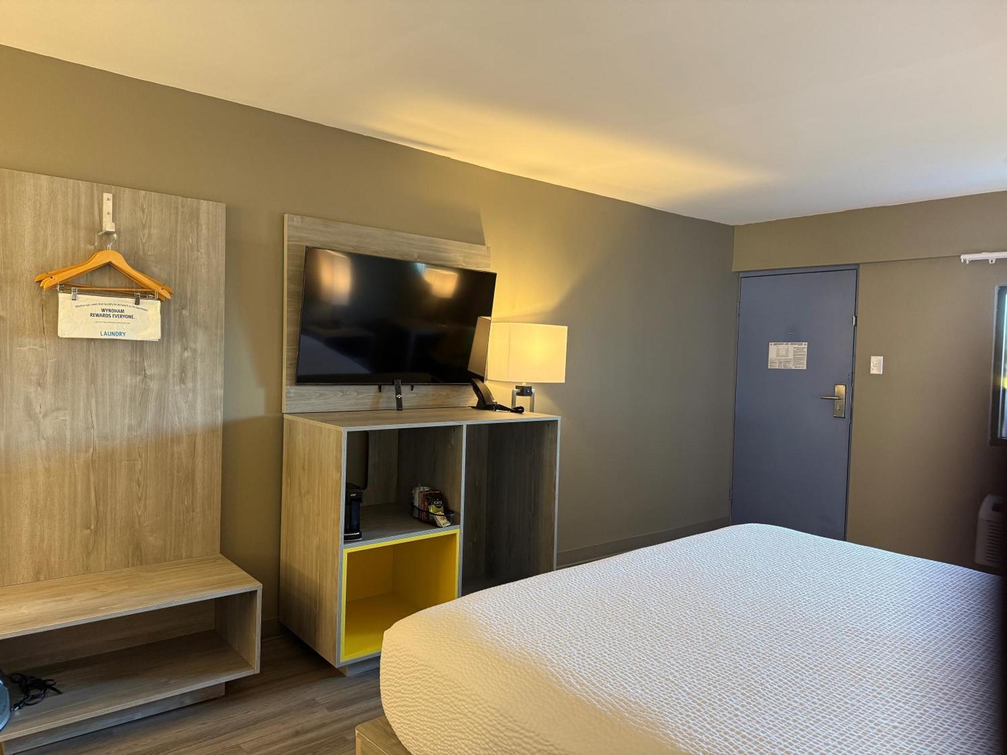 Days Inn By Wyndham Kenner/New Orleans Airport South 外观 照片